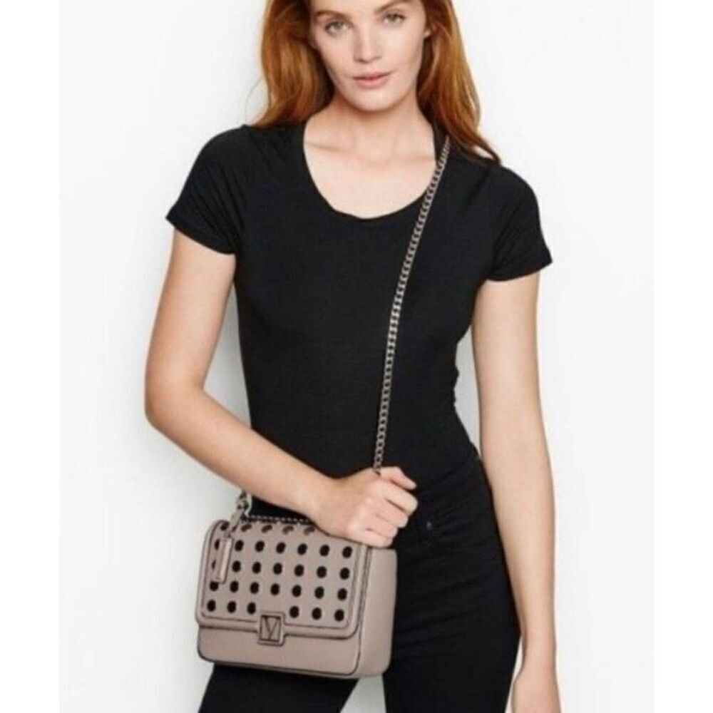 VICTORIA'S SECRET -🎉HPx3🎉Victoria Convertible Shoulder/Crossbody/Faux Leather - Picture 5 of 16